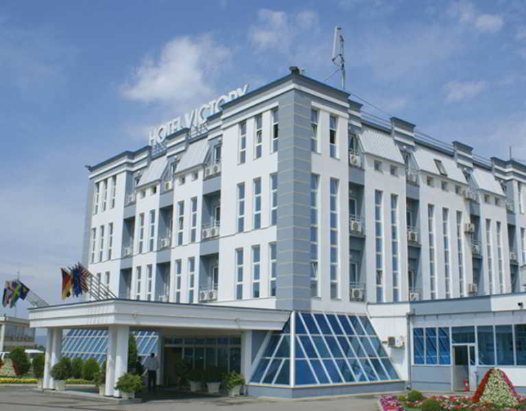 Hotel Victory Приштина Экстерьер фото