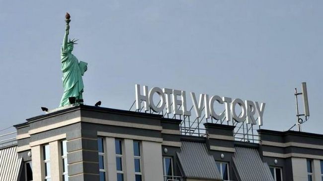 Hotel Victory Приштина Экстерьер фото