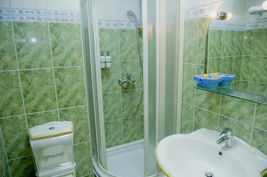 Hotel Victory Приштина Номер фото