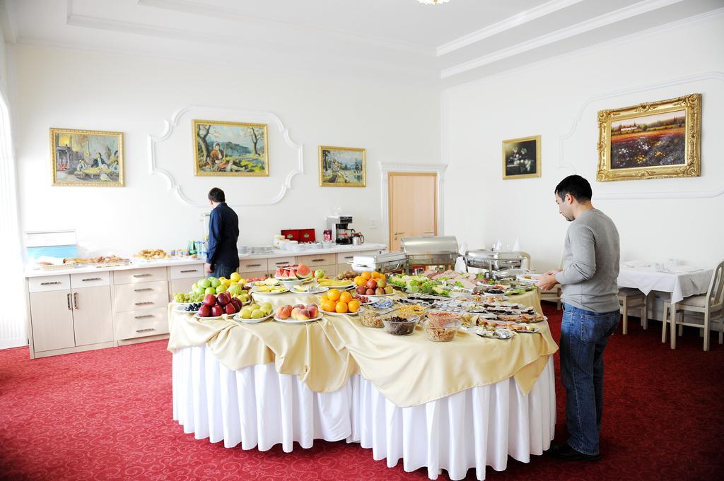 Hotel Victory Приштина Экстерьер фото